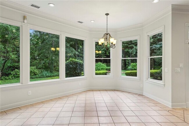 Building Photo - 2503 Regency Lake Dr