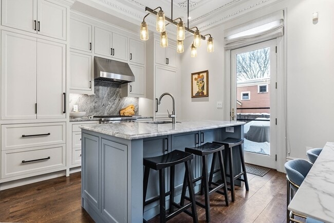 Building Photo - 93 Third St