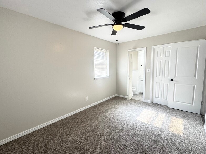 Building Photo - 1321 Beechwood Dr