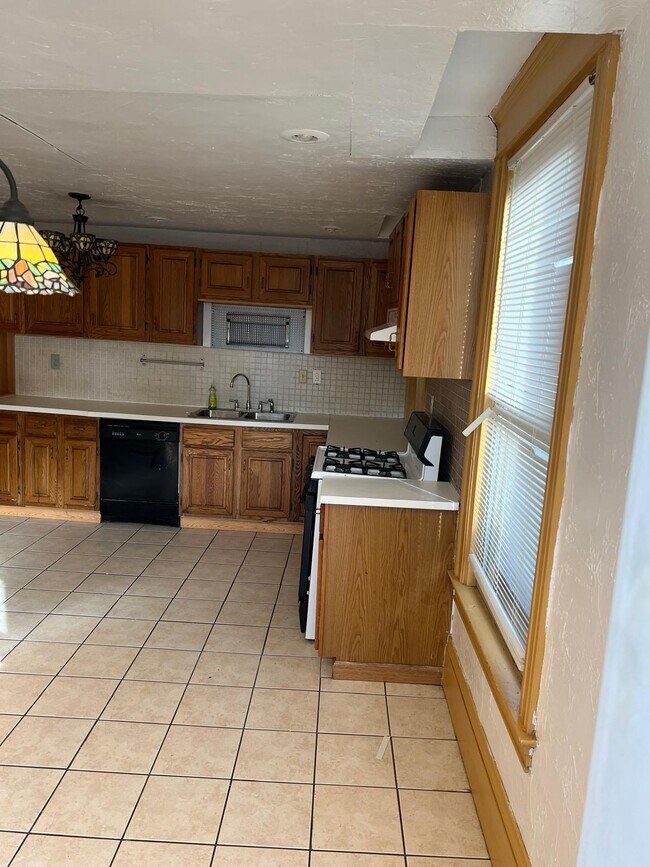 Building Photo - 518 Washington Ave