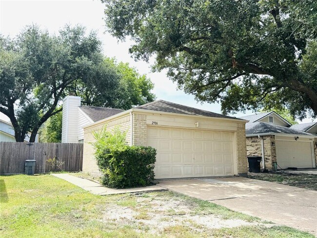 Building Photo - 2906 Shadow Trail Dr