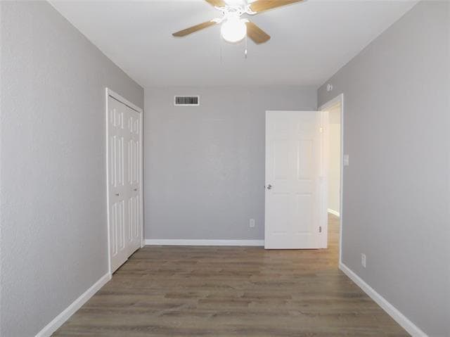 Building Photo - 4816 Roberts Dr