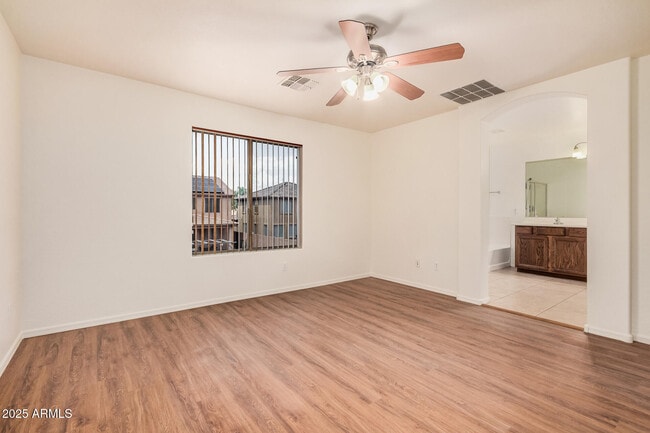 Building Photo - 7352 W Valencia Dr