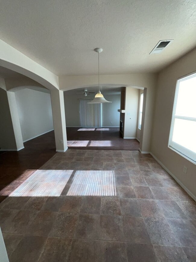 Building Photo - Three Bedroom, two Bath single-story home.
