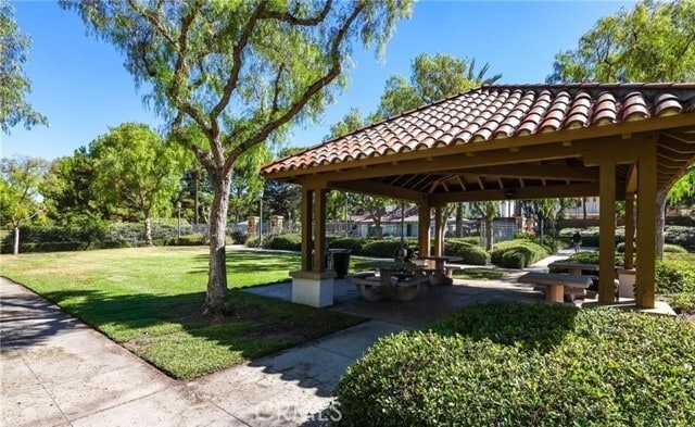 Building Photo - 1212 Elmhurst