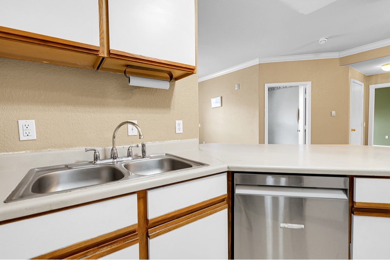 Building Photo - 19019 E Warren Dr