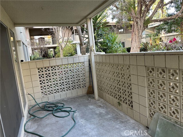 Building Photo - 163 Avenida Majorca