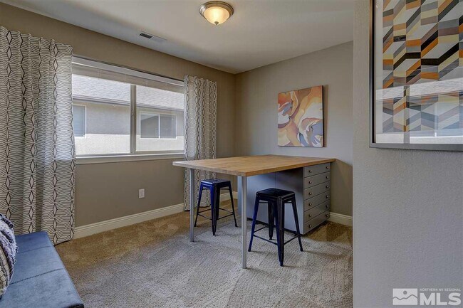 Building Photo - 1252 Saltern Dr