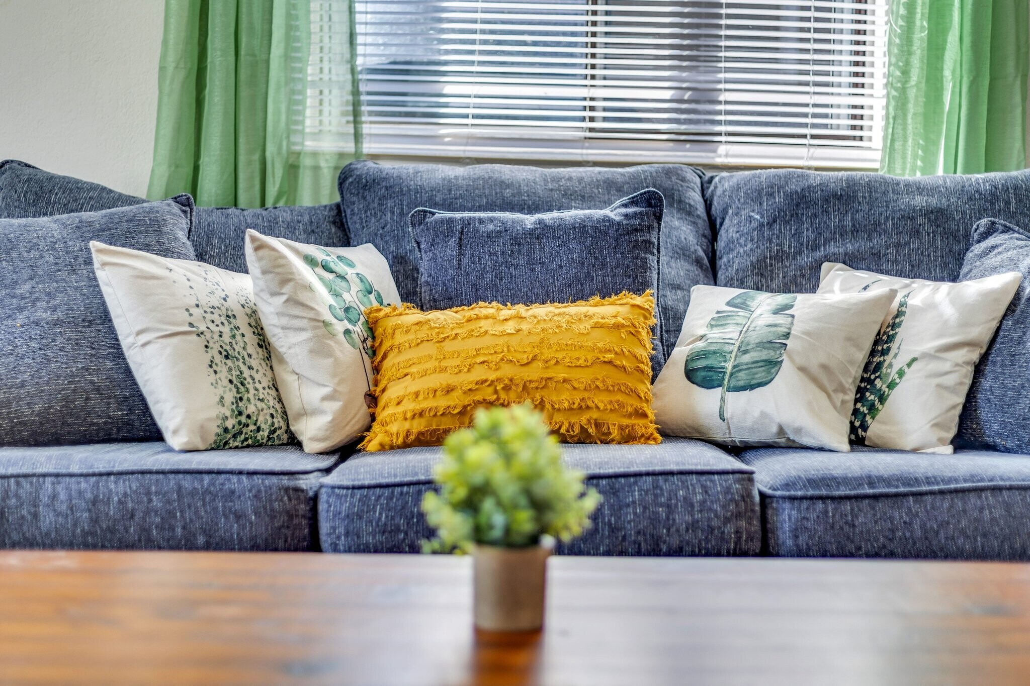 Building Photo - 1329 Walker Ave