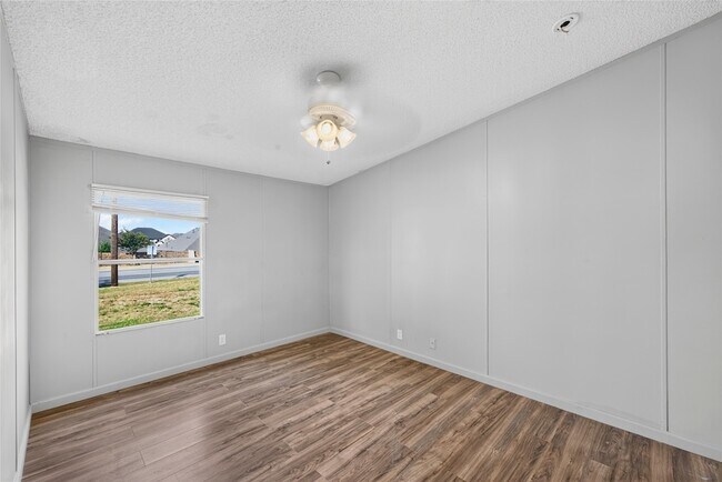 Building Photo - 1341 Flying L Ln
