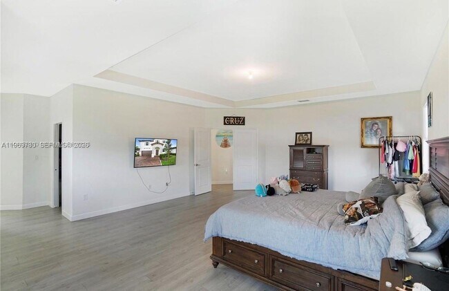 Building Photo - 10321 SW 232nd St