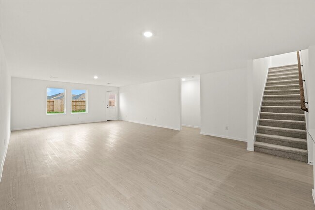 Building Photo - 27651 Spearmint Ridge Dr