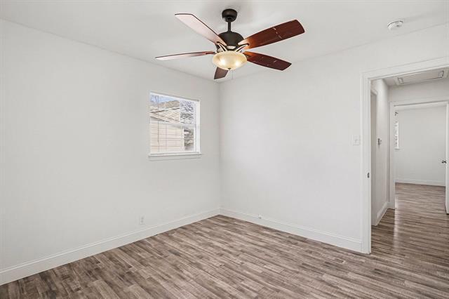 Building Photo - 2211 Barbell Ln