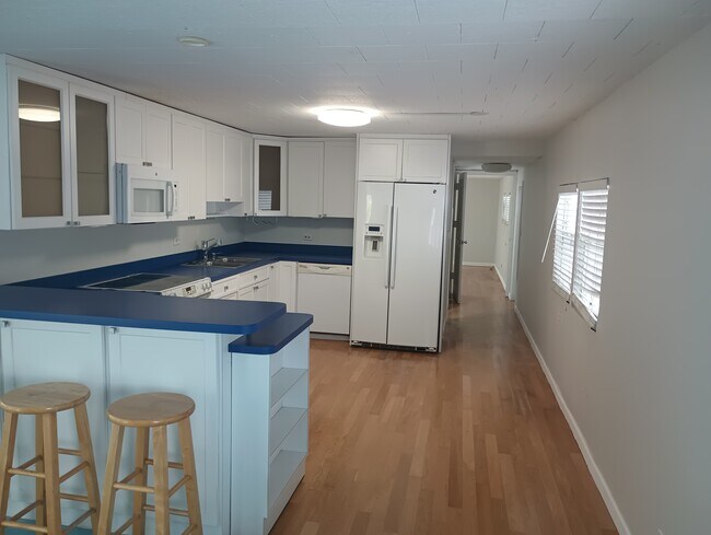 Building Photo - 216 Humpty Dumpty Dr