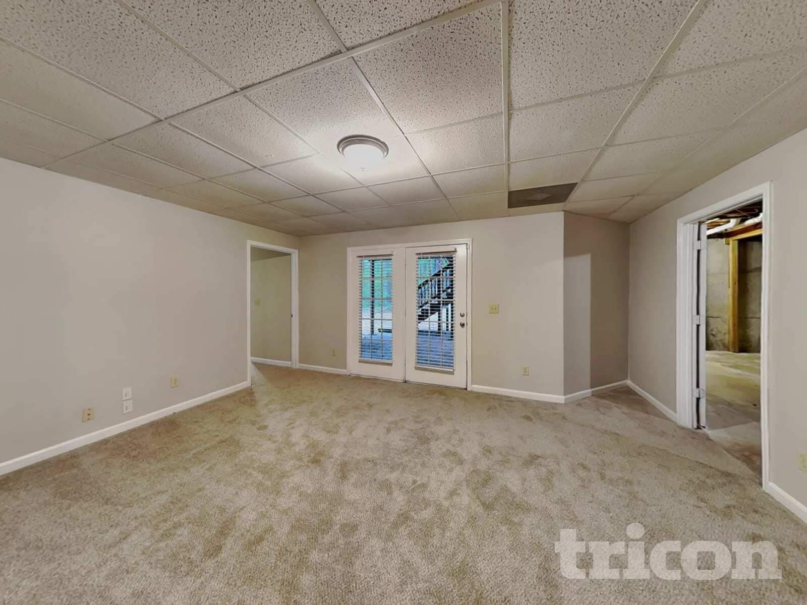 Building Photo - 190 Longwood Dr