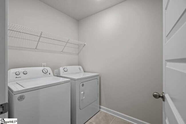 Building Photo - 807 Brockman McClimon Rd