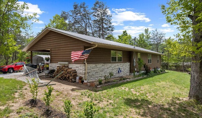 Building Photo - 3117 Noland Dr
