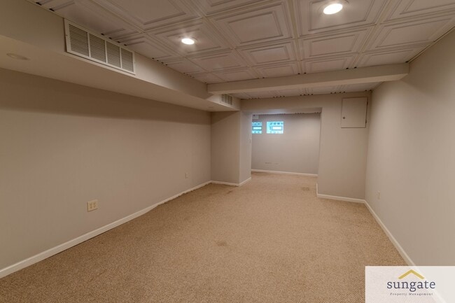 Building Photo - 3114 Abell Ave