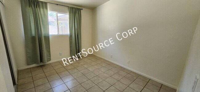 Building Photo - 44615 4th St E