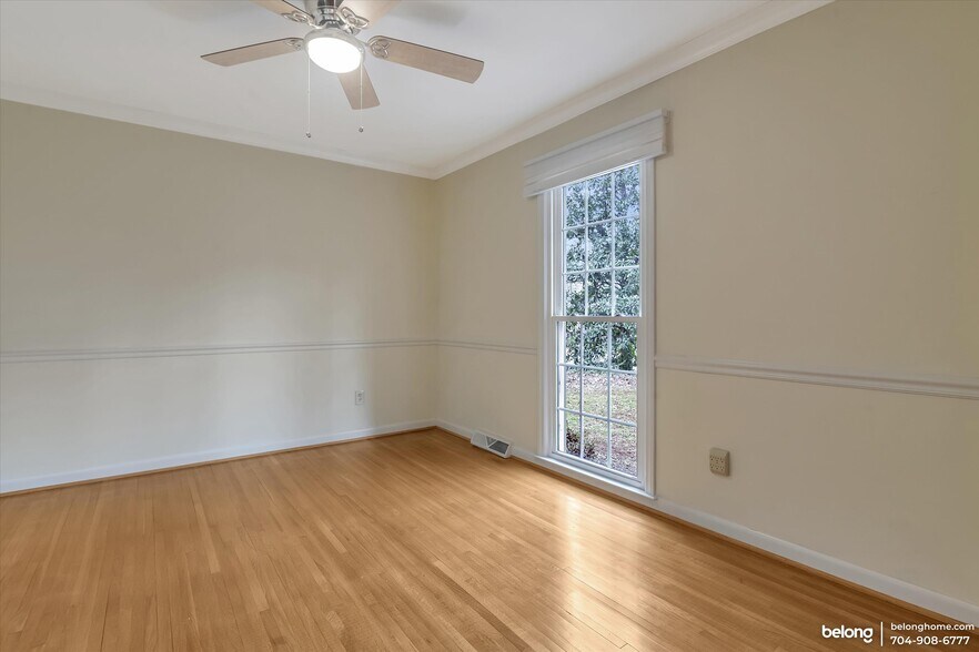 Building Photo - 700 Rama Rd