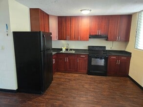 Building Photo - 275 Auwaiolimu St