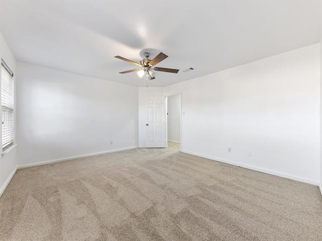 Building Photo - 2213 Loretta Ln