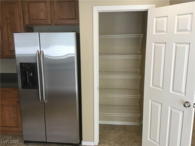 Building Photo - 8277 W Wildwood Glen Dr