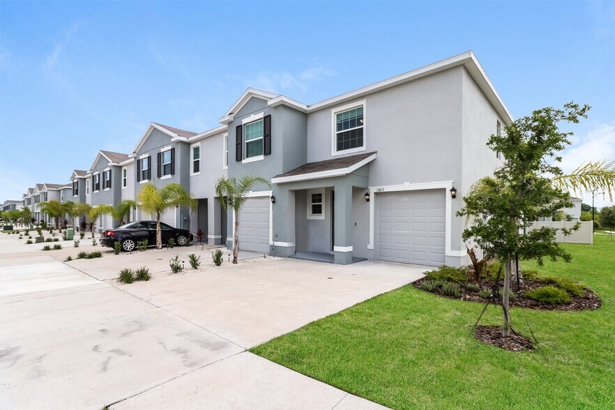 Building Photo - 11828 Stoneport Pl