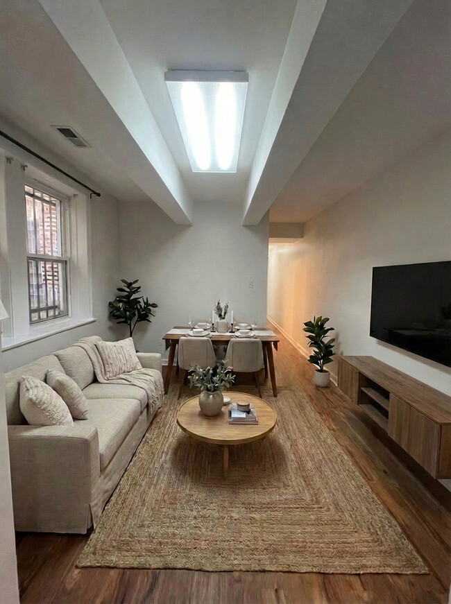 Building Photo - 2138 N Kildare Ave