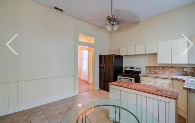 Building Photo - 2814 Avenue O 1/2