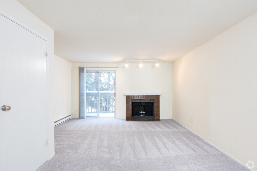 2BD, 1.5 BA - 900SF - Mount Si