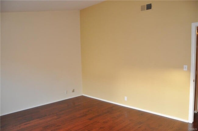 Building Photo - 1713 Goodman Ave