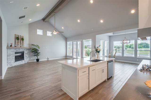 Building Photo - 14312 Home Trl