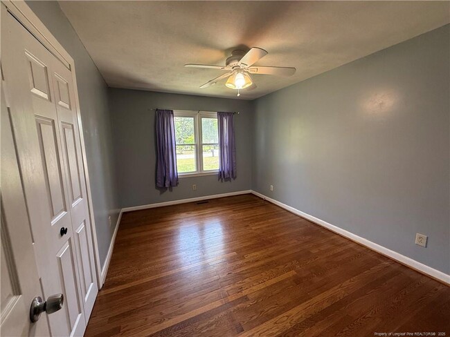 Building Photo - 611 Galloway Dr