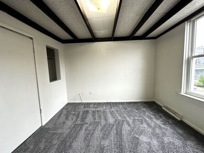 Building Photo - Highland Park - Apartments For Rent In Pittsburgh