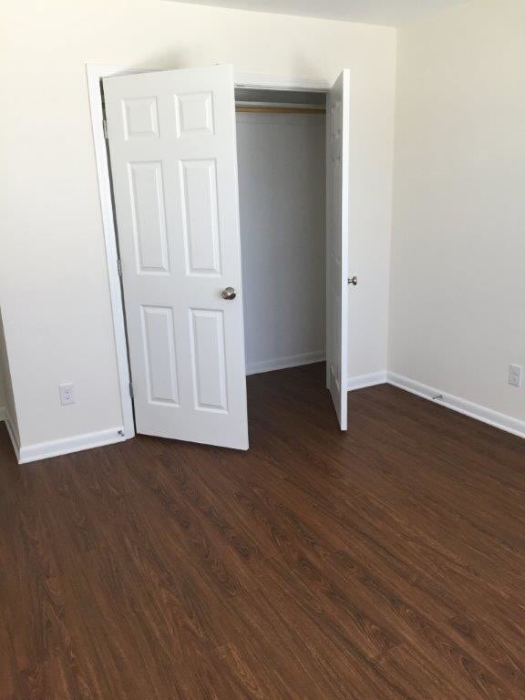 Building Photo - 1422 W Cole St