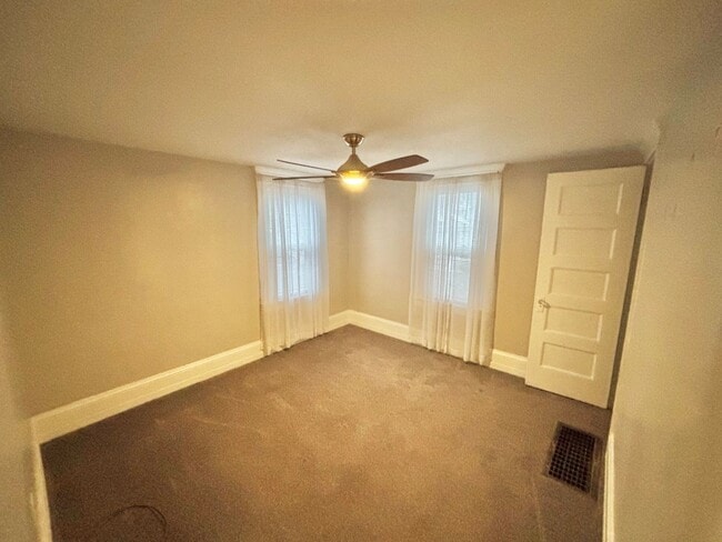 Building Photo - 19-21 Cornell Street