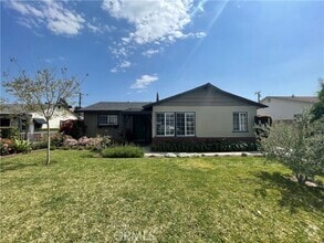 Building Photo - 10928 Wildflower Rd