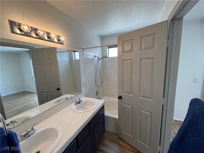 Building Photo - 5101 Chambliss Dr