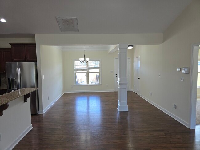 Building Photo - Black Water Ct