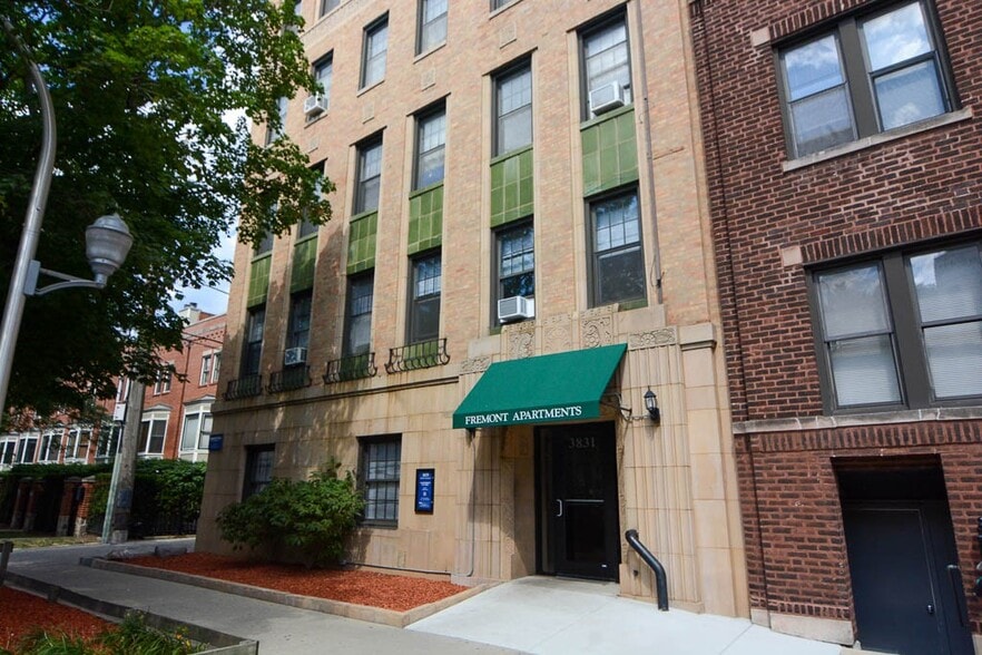 Primary Photo - 3836 N Fremont St