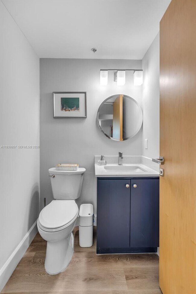 Building Photo - 1500 Ocean Dr