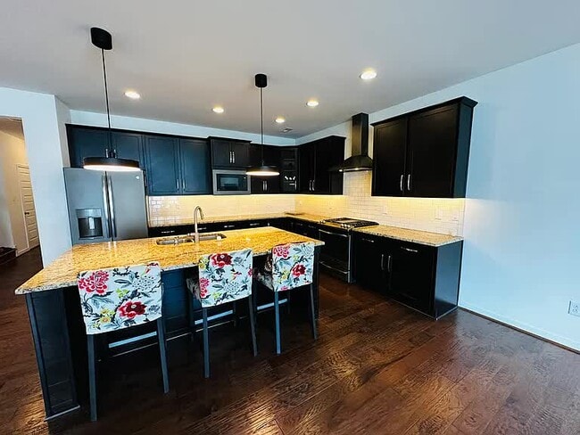 Building Photo - 5604 Benoni Ct