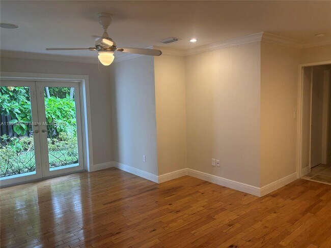 Building Photo - 6311 SW 91 Ave