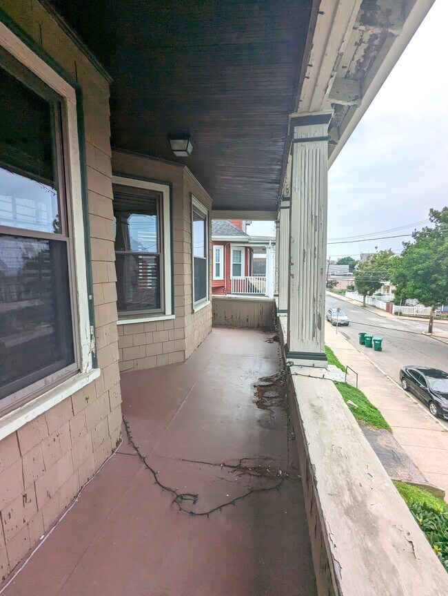 Building Photo - 138 North St