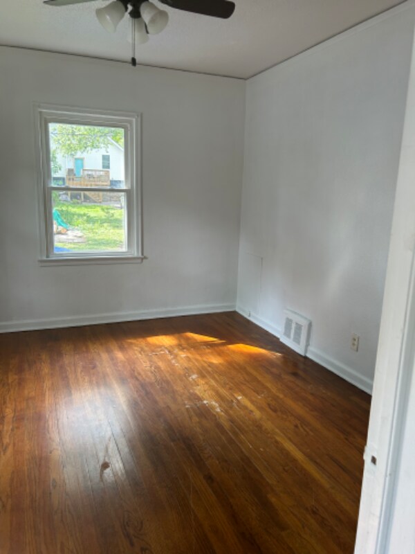 Building Photo - 2602 40th Pl