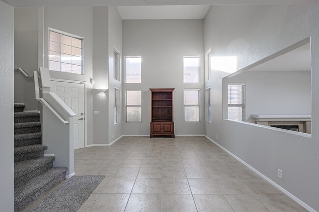 Building Photo - 4218 E Palo Brea Ln