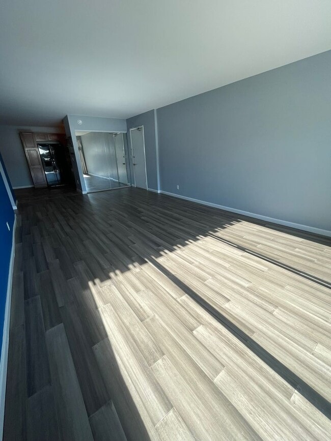 Building Photo - West Ann Arbor Condo: 2 Bed, 2 Bath with Indoor Pool & Patio