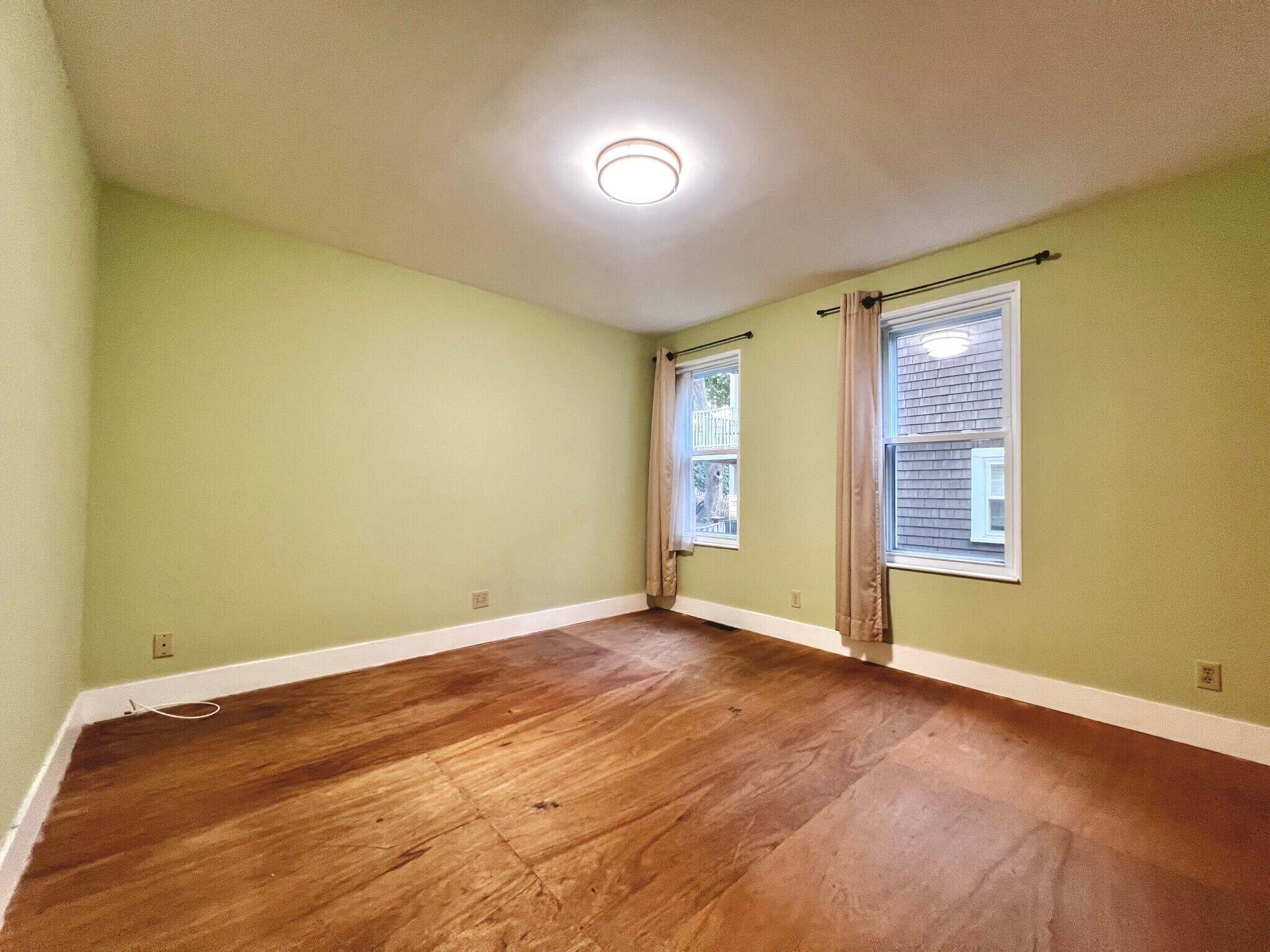 Building Photo - 10 Packard Ave