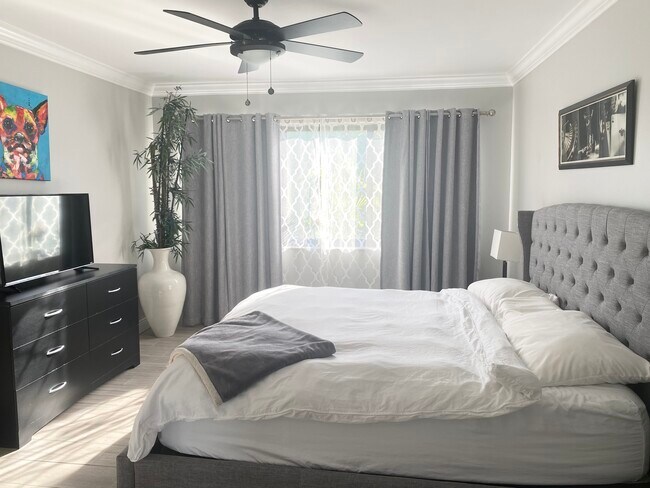 Building Photo - 1150 Homewood Blvd